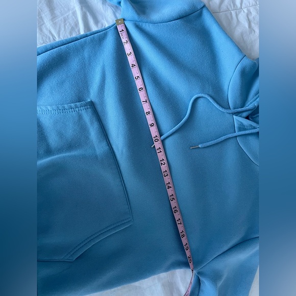 WOMENS BLUE SWEATSHIRT SIZE SMALL - Picture 4 of 5